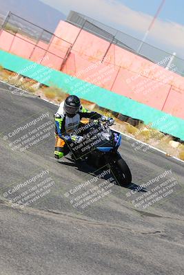 media/Oct-15-2022-TrackXperience (Sat) [[8f70b8b0be]]/Group 2/session 2 turn 3 and 4/